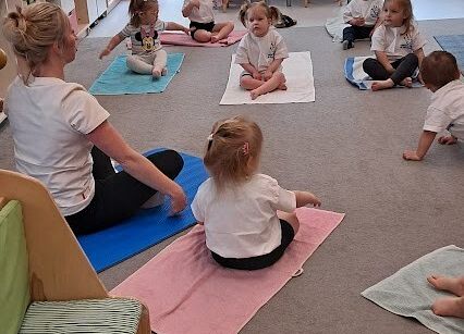 Grafika 27: Zajęcia sportowe ,,Joga''