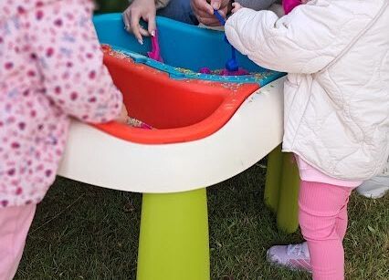 Grafika 21: Festyn Rodzinny w ogrodzie żłobkowym