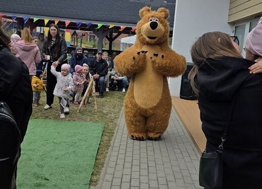 Grafika 123: Festyn Rodzinny w ogrodzie żłobkowym