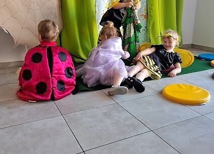 Grafika 9: Zajęcia dodatkowe teatralne pt ,,Taniec na łące''