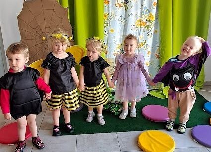 Grafika 11: Zajęcia dodatkowe teatralne pt ,,Taniec na łące''