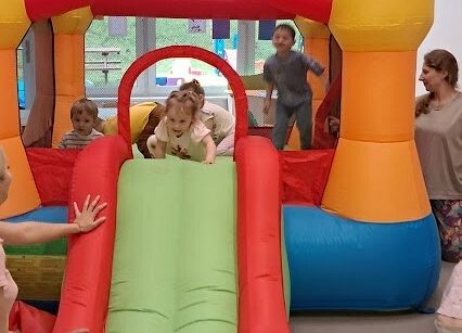 Grafika 34: Dzień Dziecka