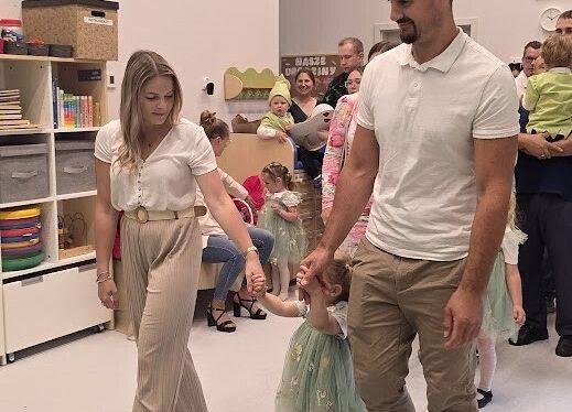 Grafika 37: Uroczyste zakończenie roku  Absolwentów Gminnego Żłobka w Charbrowie w roku szkolnym 2024/2025