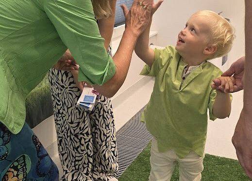 Grafika 56: Uroczyste zakończenie roku  Absolwentów Gminnego Żłobka w Charbrowie w roku szkolnym 2024/2025