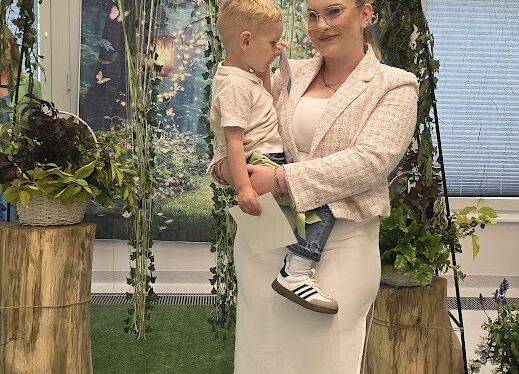 Grafika 58: Uroczyste zakończenie roku  Absolwentów Gminnego Żłobka w Charbrowie w roku szkolnym 2024/2025