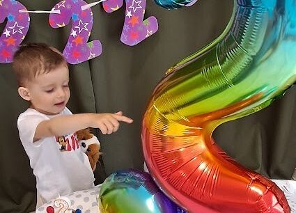 Grafika 2: Drugie urodzinki Olusia