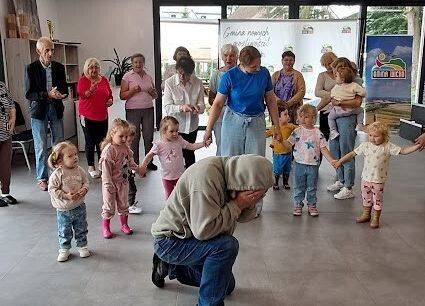 Grafika 10: Spotkanie z Seniorami pod nazwą "Z muzyką ludową nam do twarzy"