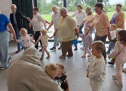 Grafika 12: Spotkanie z Seniorami pod nazwą "Z muzyką ludową nam do twarzy"