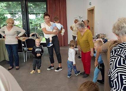 Grafika 18: Spotkanie z Seniorami pod nazwą "Z muzyką ludową nam do twarzy"