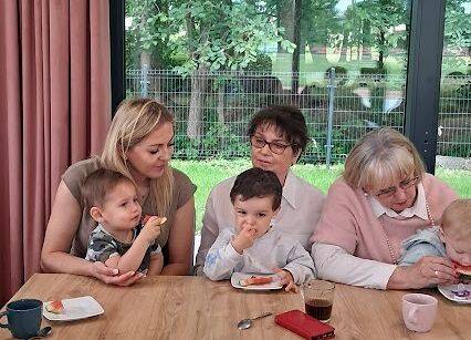 Grafika 31: Spotkanie z Seniorami pod nazwą "Z muzyką ludową nam do twarzy"