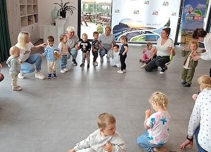 Grafika 39: Spotkanie z Seniorami pod nazwą "Z muzyką ludową nam do twarzy"