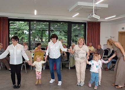 Grafika 40: Spotkanie z Seniorami pod nazwą "Z muzyką ludową nam do twarzy"