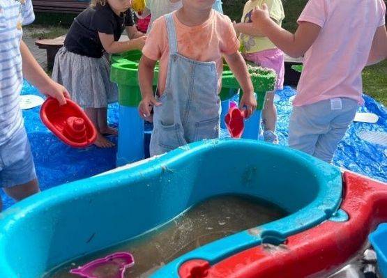 Grafika 4: Lato w żłobku