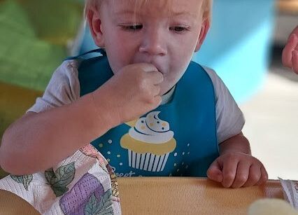 Grafika 12: Drugie urodzinki Lei