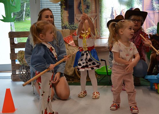 Grafika 50: Jubileusz 5 urodzin Gminnego Żłobka w Charbrowie