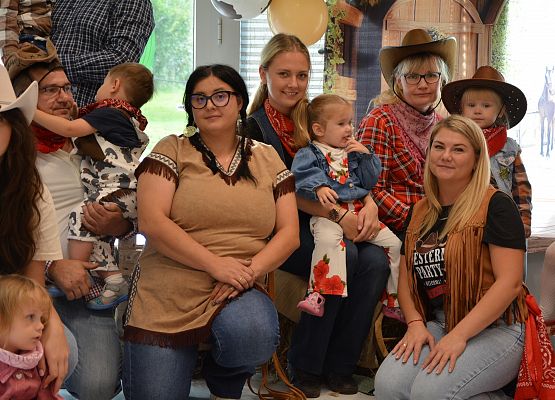 Grafika 70: Jubileusz 5 urodzin Gminnego Żłobka w Charbrowie