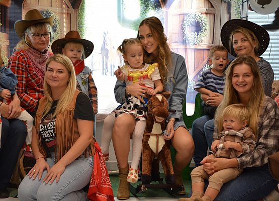 Grafika 71: Jubileusz 5 urodzin Gminnego Żłobka w Charbrowie