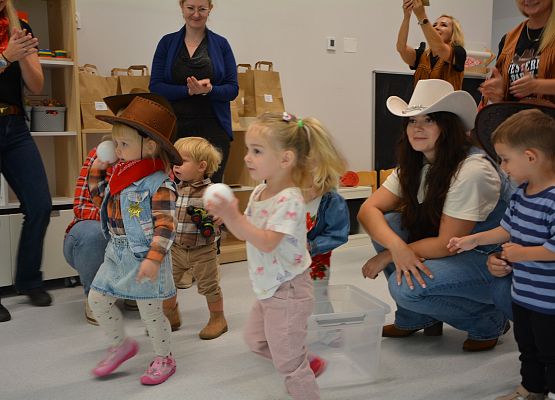 Grafika 78: Jubileusz 5 urodzin Gminnego Żłobka w Charbrowie