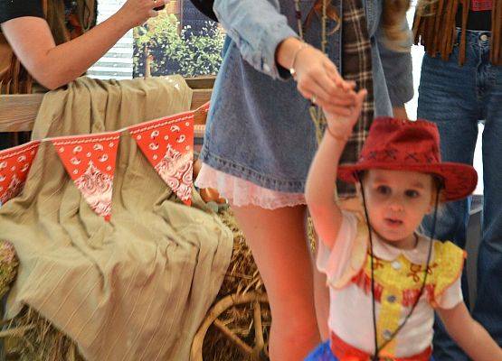 Grafika 83: Jubileusz 5 urodzin Gminnego Żłobka w Charbrowie