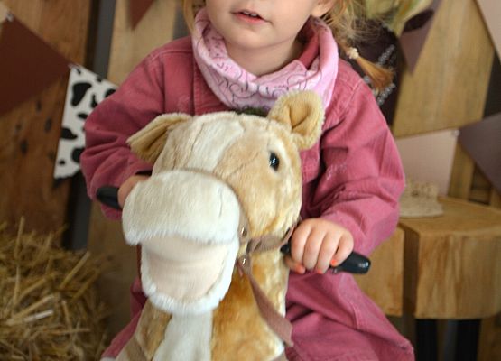 Grafika 116: Jubileusz 5 urodzin Gminnego Żłobka w Charbrowie