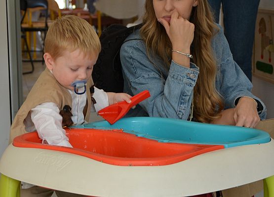 Grafika 122: Jubileusz 5 urodzin Gminnego Żłobka w Charbrowie