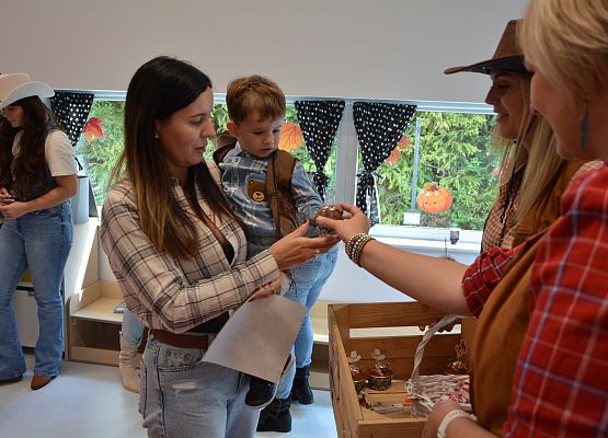 Grafika 136: Jubileusz 5 urodzin Gminnego Żłobka w Charbrowie