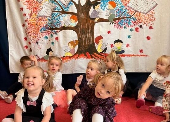 Grafika 10: Dzień Edukacji Narodowej