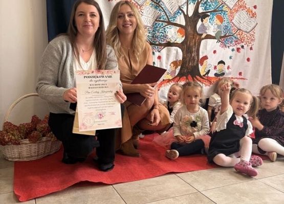 Grafika 11: Dzień Edukacji Narodowej