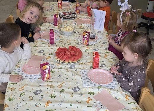 Grafika 8: Drugie urodzinki Oliwki