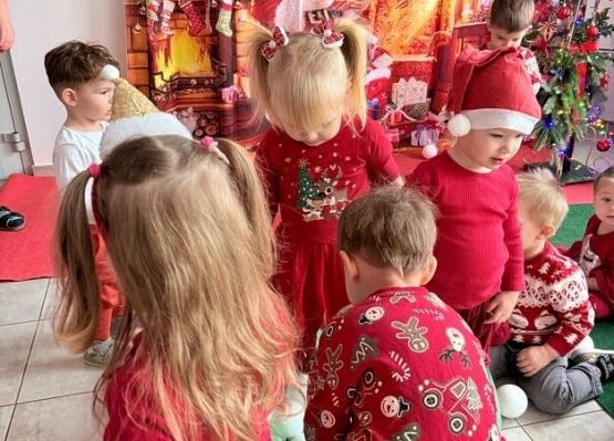 Grafika 12: Mikołajki