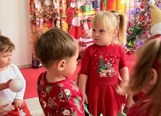 Grafika 7: Mikołajki