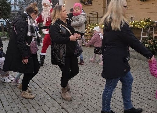 Grafika 2: Jarmark Bożonarodzeniowy