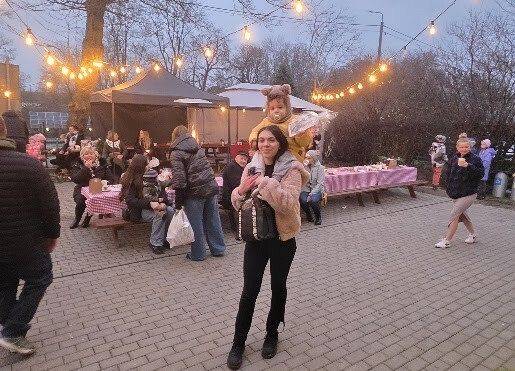 Grafika 14: Jarmark Bożonarodzeniowy