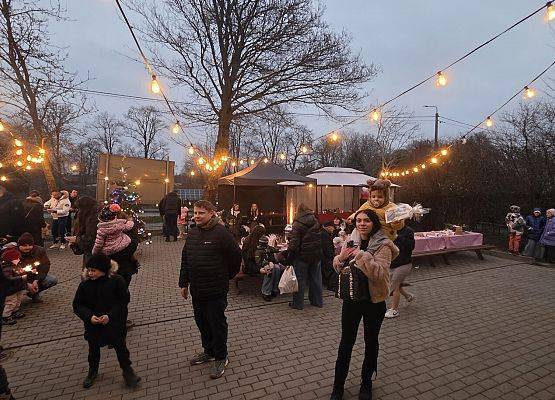 Grafika 15: Jarmark Bożonarodzeniowy