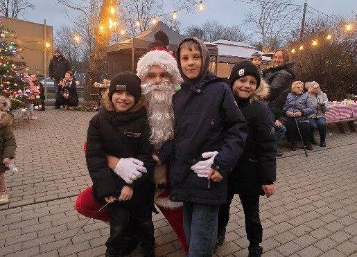 Grafika 17: Jarmark Bożonarodzeniowy