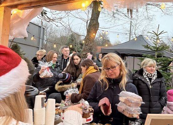 Grafika 34: Jarmark Bożonarodzeniowy