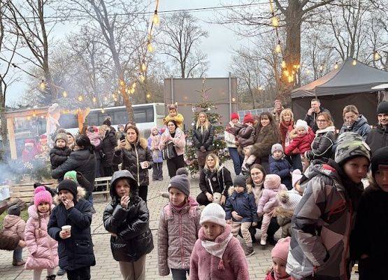 Grafika 40: Jarmark Bożonarodzeniowy