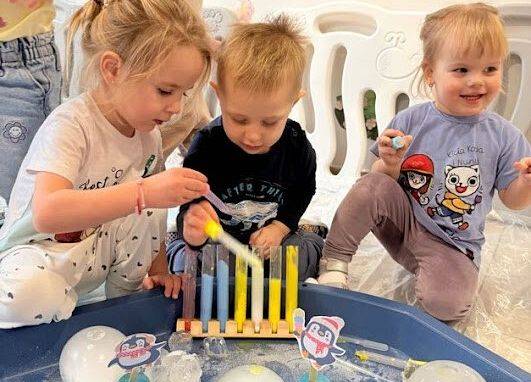 Grafika 3: W śnieżnej krainie