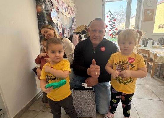 Grafika 16: Rozstrzygniecie Konkursu Rodzinnego "Karmnik dla ptaków"