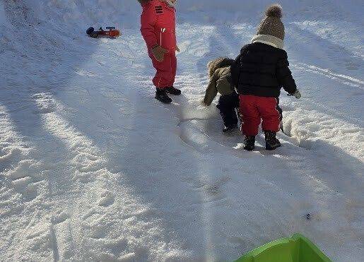 Grafika 13: Temat kompleksowy ,, W krainie Dinozaurów''