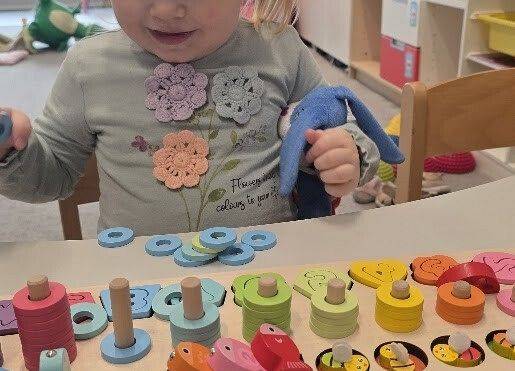 Grafika 22: Temat kompleksowy ,, W krainie Dinozaurów''