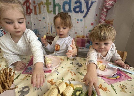 Grafika 2: Trzecie urodzinki Igi