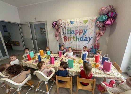 Grafika 5: Trzecie urodzinki Igi