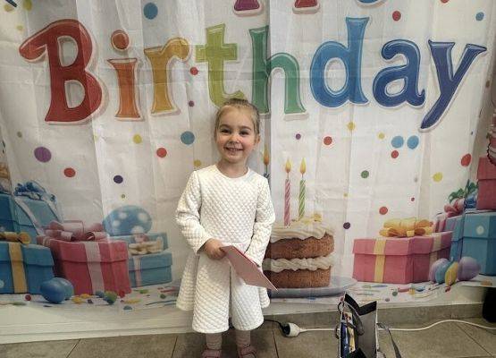 Grafika 8: Trzecie urodzinki Igi