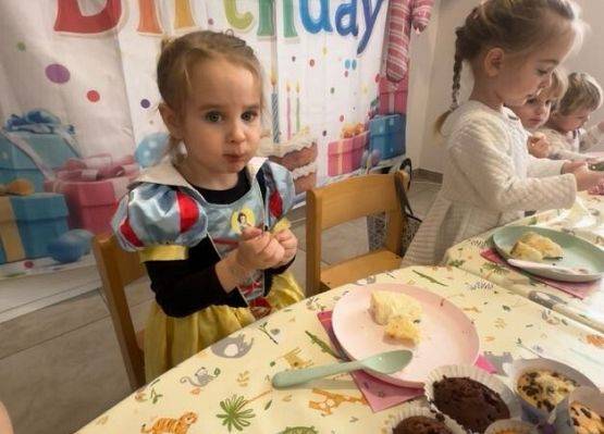 Grafika 14: Trzecie urodzinki Igi