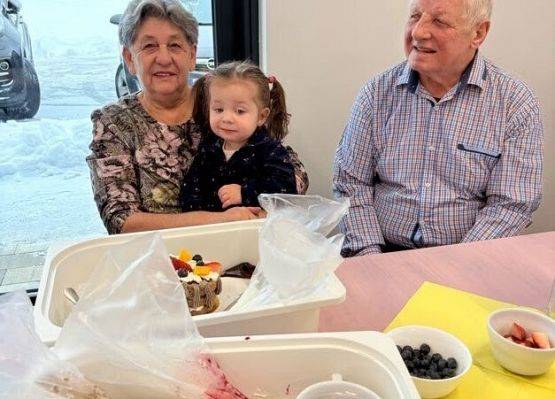 Grafika 41: Słodko z Babcią i Dziadkiem