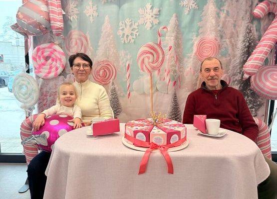 Grafika 61: Słodko z Babcią i Dziadkiem