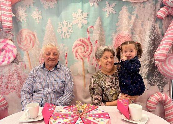 Grafika 64: Słodko z Babcią i Dziadkiem