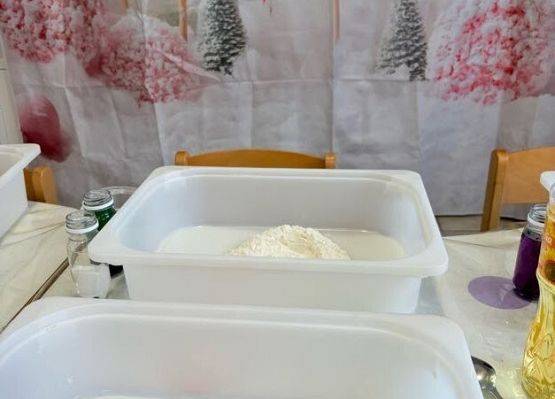 Grafika 1: Ciastolina