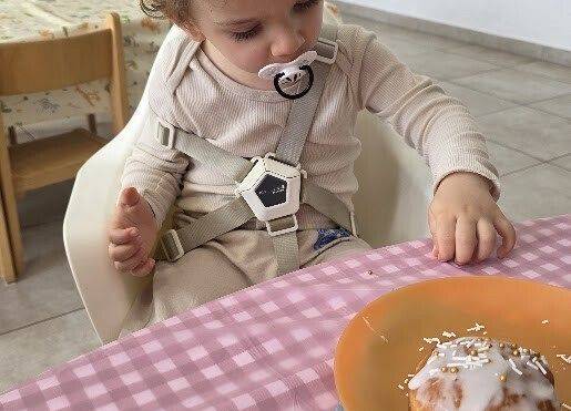 Grafika 22: Lukrowanie i dekorowanie pączków